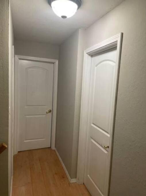 Great Getaway 2 Story Home! Harlingen Tx 外观 照片